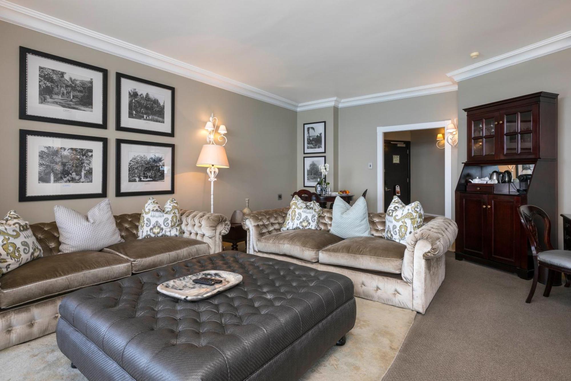 דורבן Beverly Hills מראה חיצוני תמונה The Drawing Room