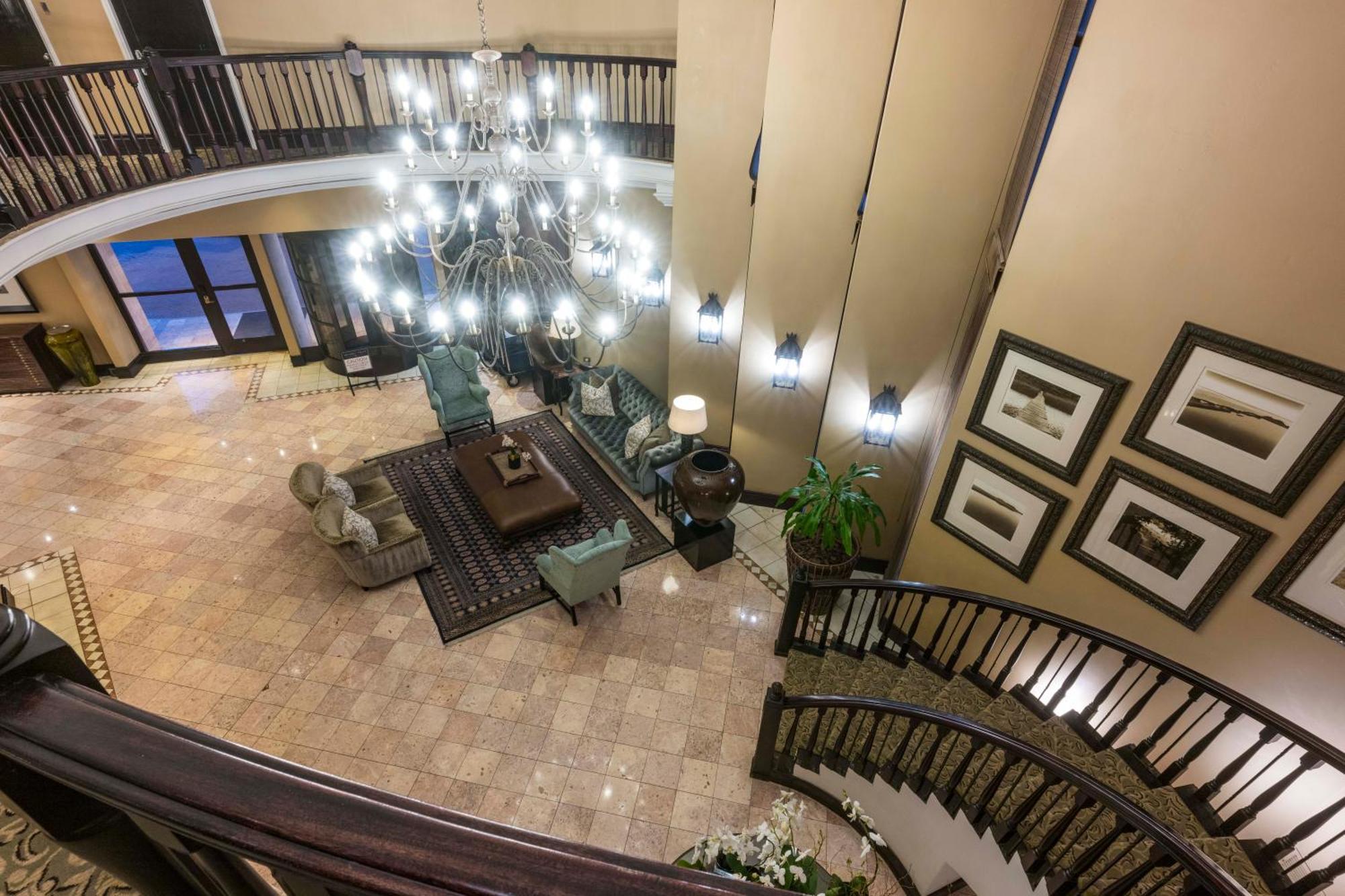 דורבן Beverly Hills מראה חיצוני תמונה The lobby of the hotel